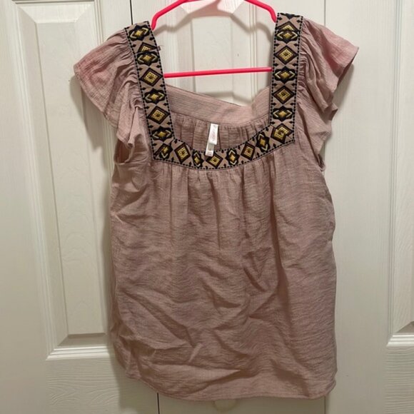 Top - Picture 1 of 2